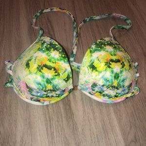 Adorable Victoria’s Secret Bikini Top!